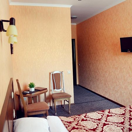 Hotel Dobrodiy Vinnitsja Eksteriør billede