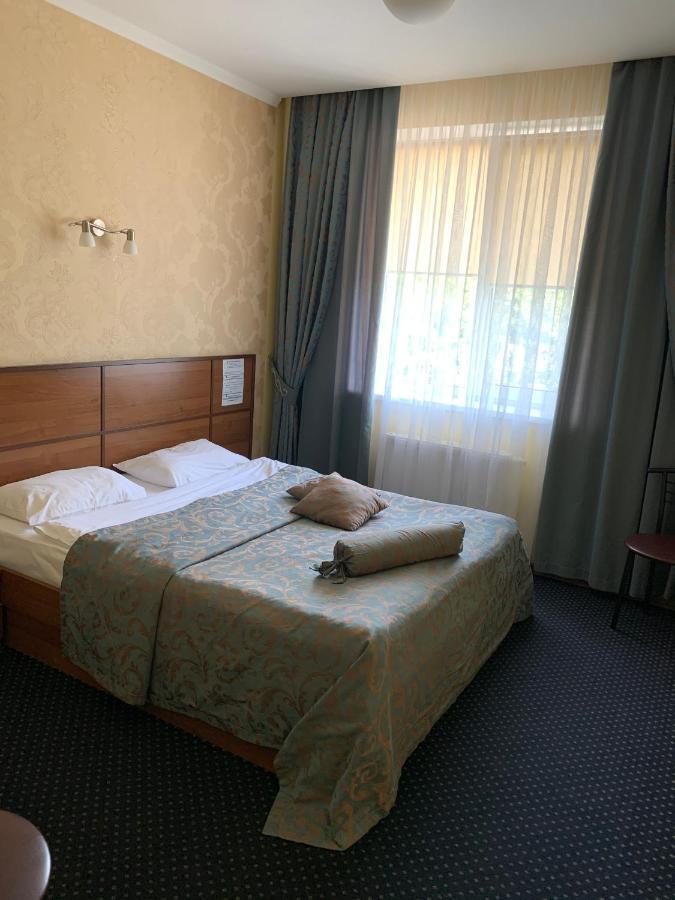 Hotel Dobrodiy Vinnitsja Eksteriør billede