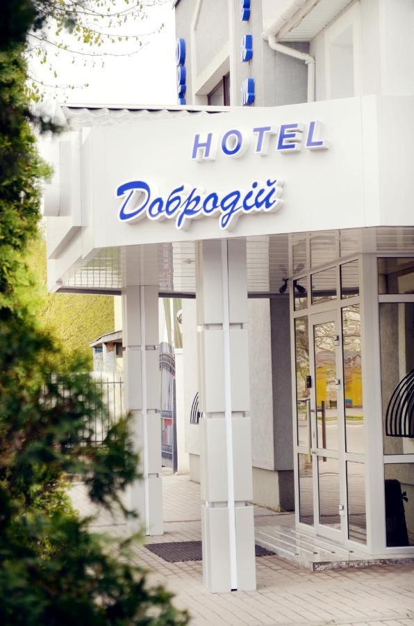 Hotel Dobrodiy Vinnitsja Eksteriør billede