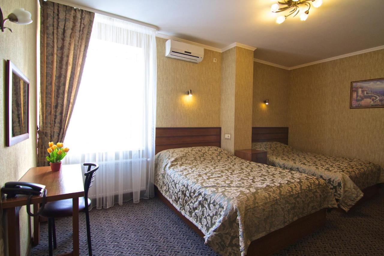 Hotel Dobrodiy Vinnitsja Eksteriør billede
